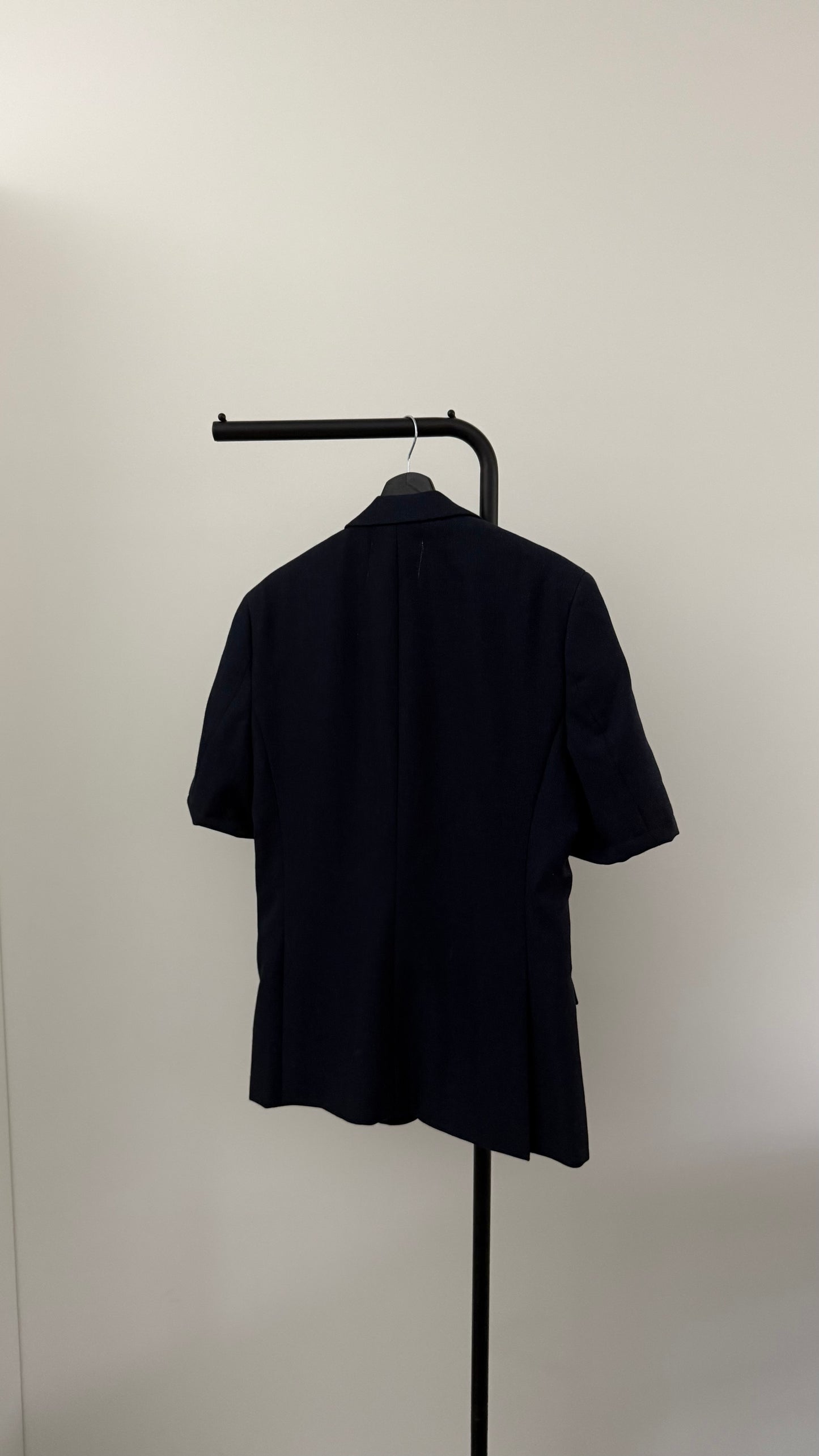 THE SHORT SLEEVE 007