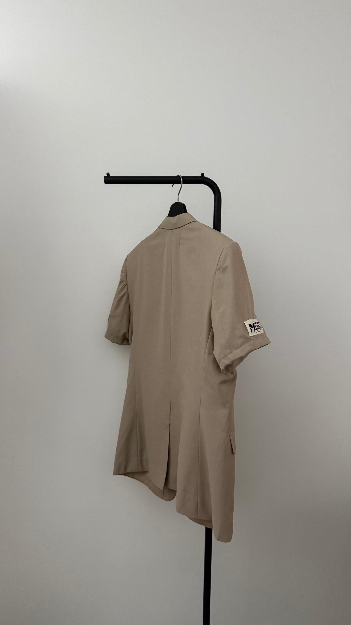 THE SHORT SLEEVE 008
