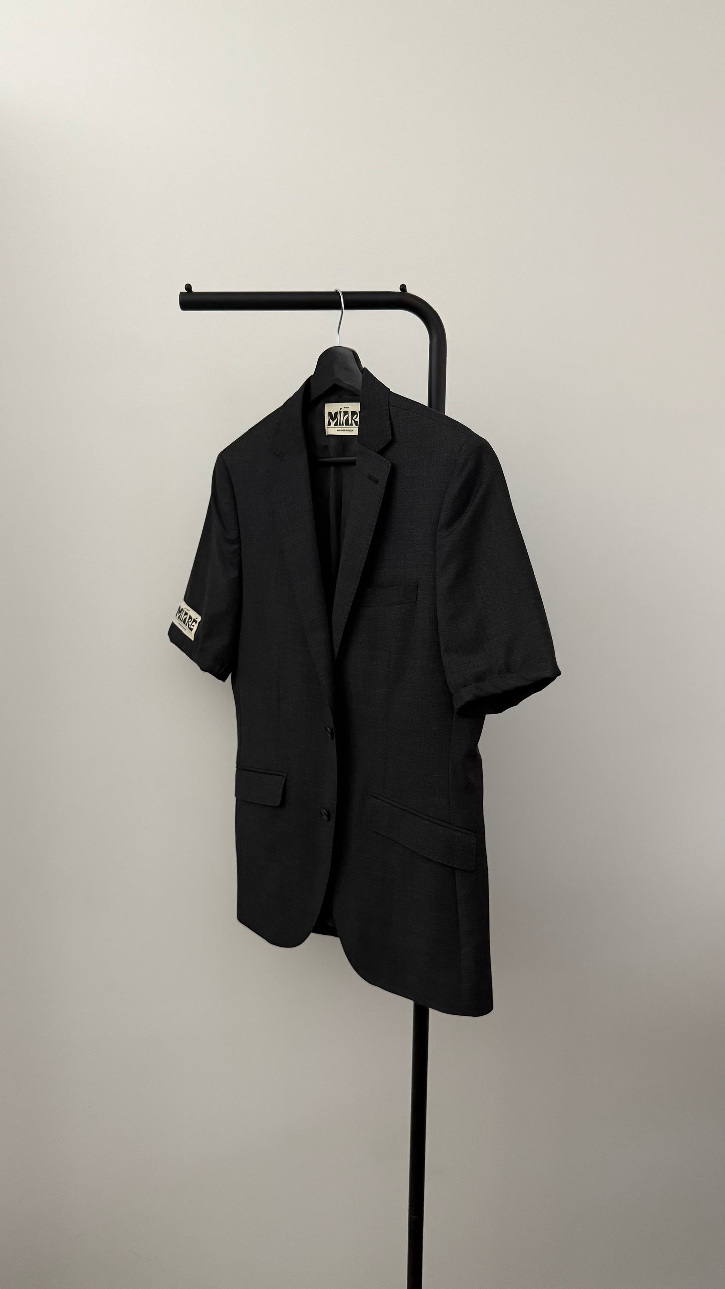 THE SHORT SLEEVE 018