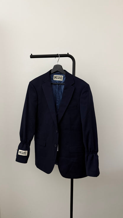 THE ESSENTIAL 1098
