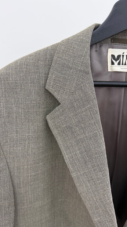 THE CROPPED 021