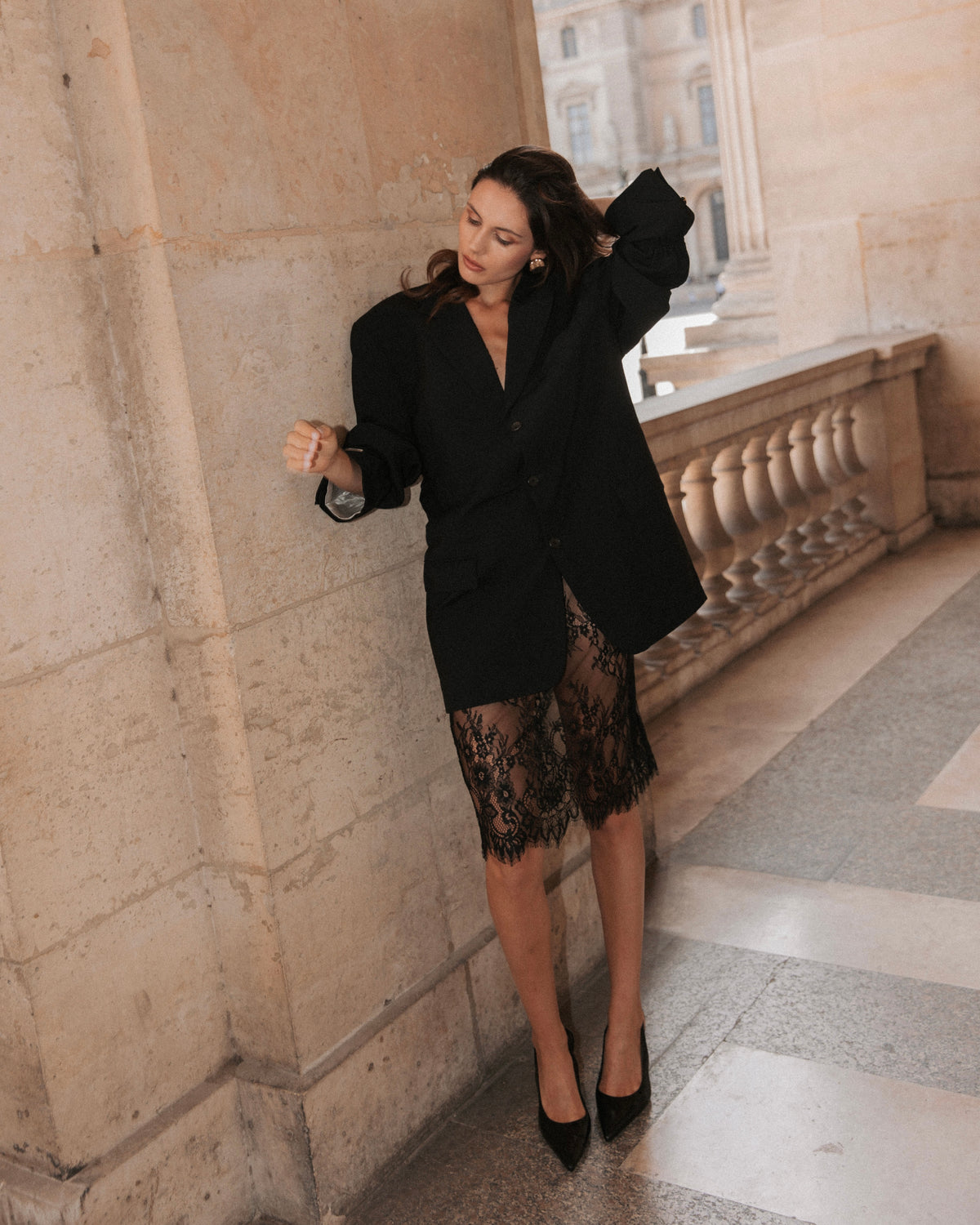 THE LACE SKIRT