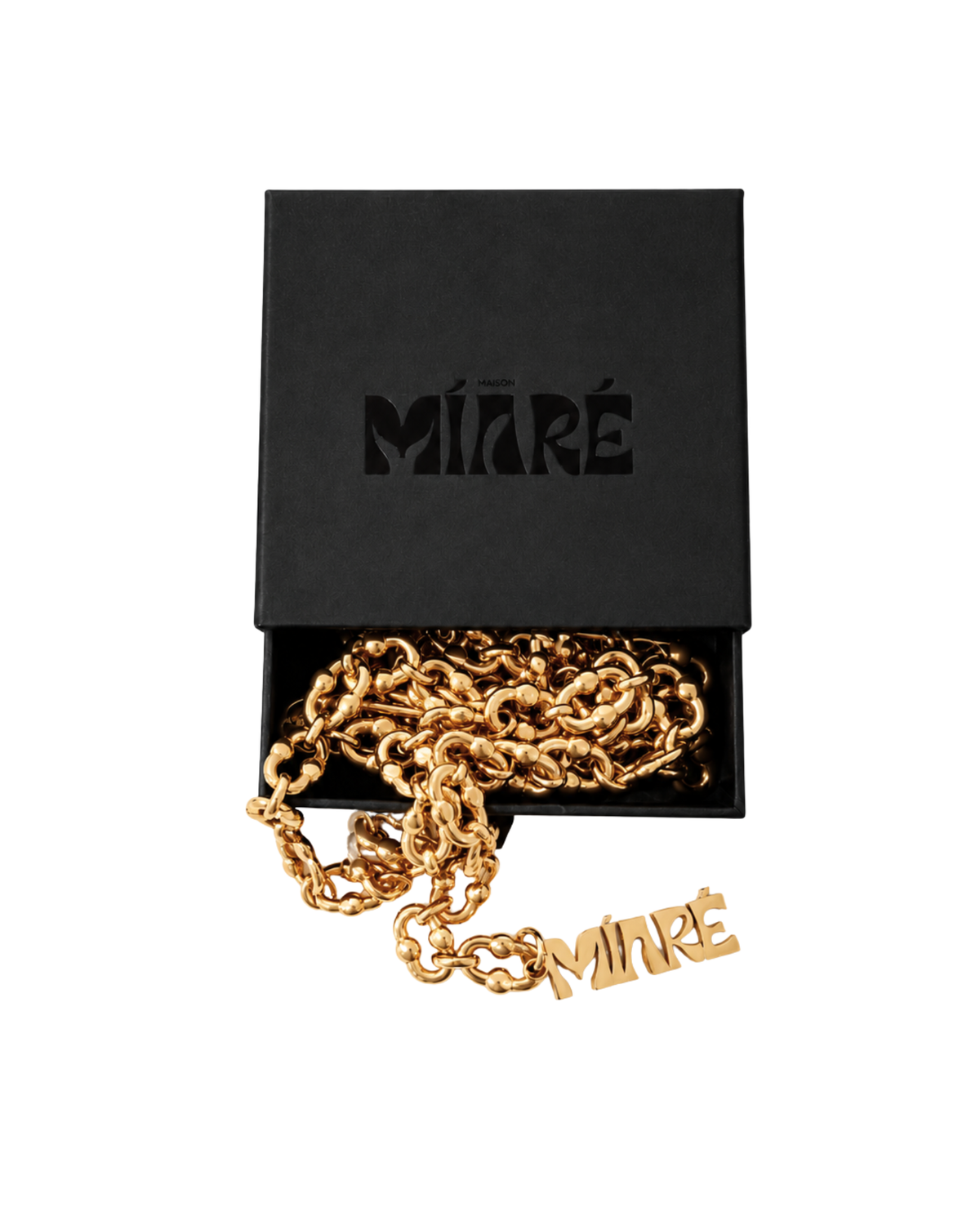 THE BLAZER CHAIN ESSENTIAL