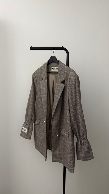 THE ESSENTIAL BLAZER 1006