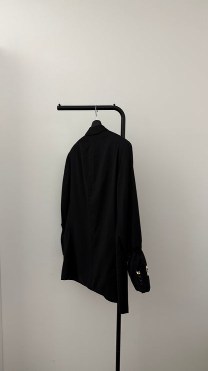 THE ESSENTIAL 1009