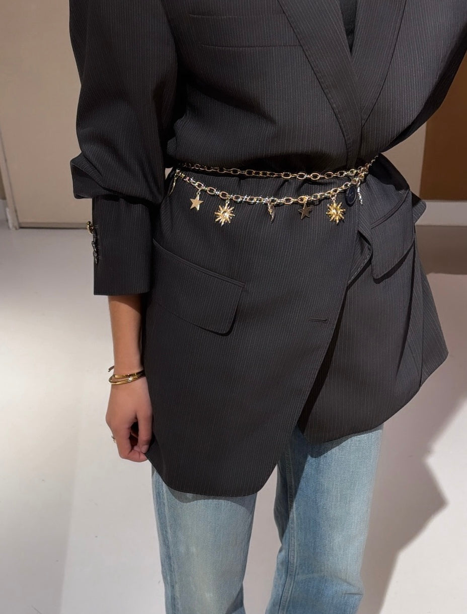 THE BLAZER CHAIN CHARM - GOLD