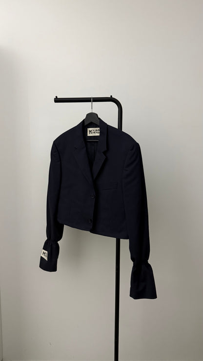 THE CROPPED 019