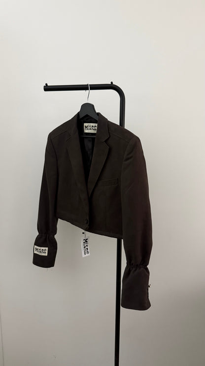 THE CROPPED 022