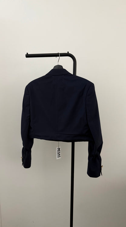 THE CROPPED 023
