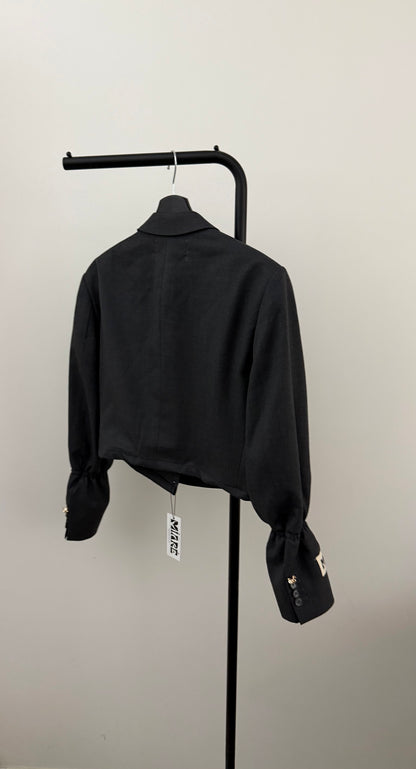 THE CROPPED 025