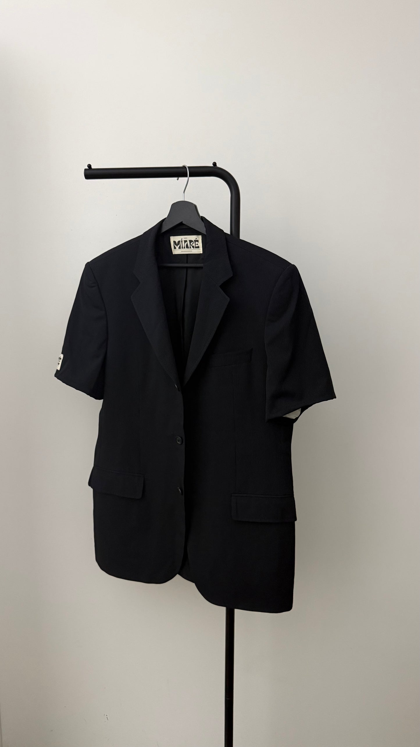 THE SHORT SLEEVE 029