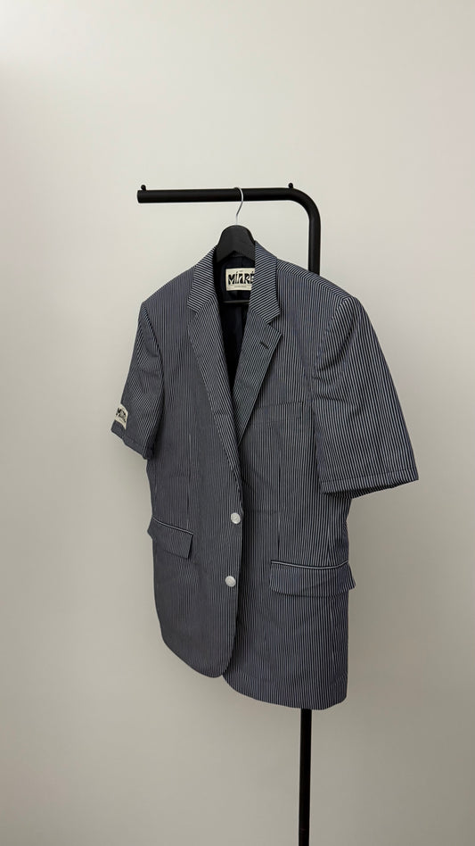 THE SHORT SLEEVE 010