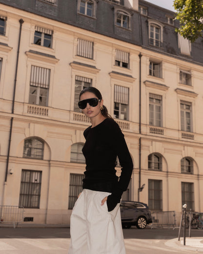 THE KNITTED JUMPER BLACK